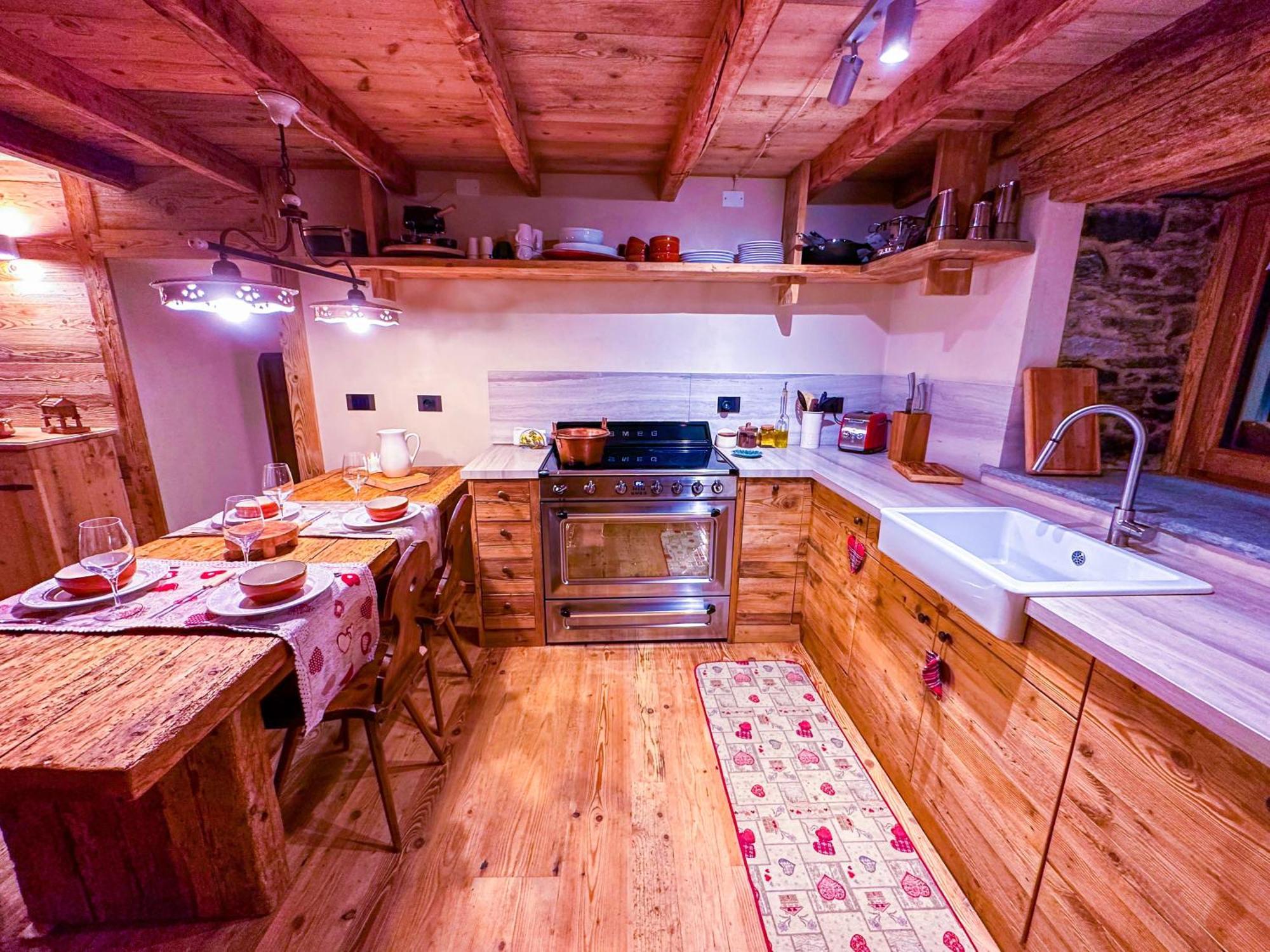 Joivy Modern Family Chalet With Stunning Mountain Views Шамполюк Екстер'єр фото